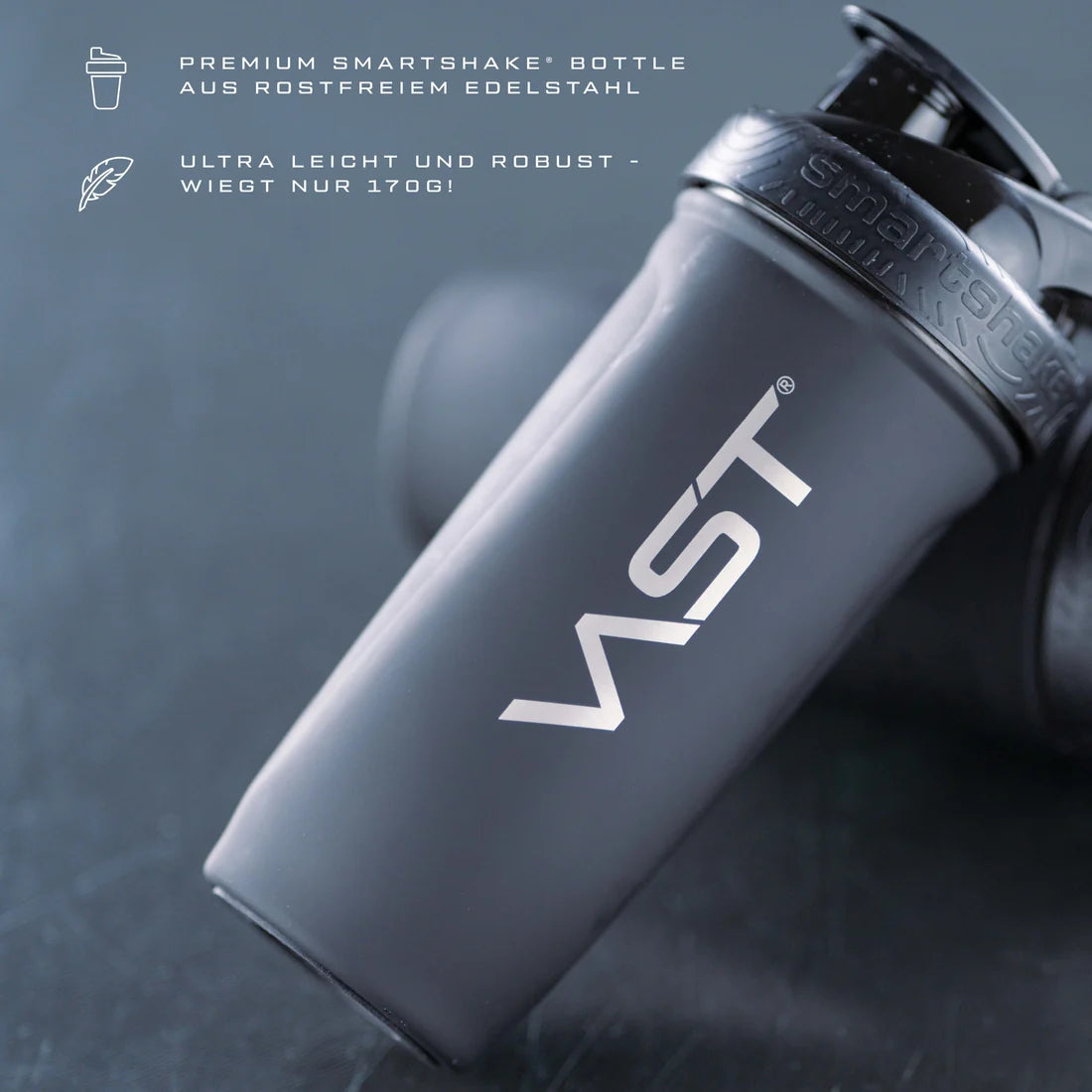VAST Smartshake Edelstahl-Shaker 900ml, robustes Getränkebehälter aus Edelstahl mit Schraubverschluss und Messskala.